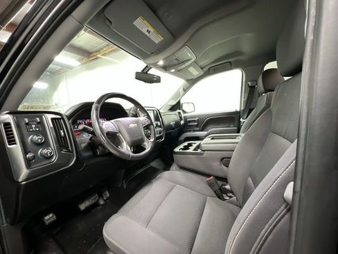 Used 2018 Chevrolet Silverado 1500 LT w/ All Star Edition image 10