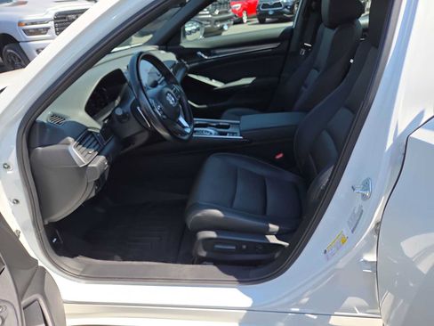 Used 2022 Honda Accord Sport image 19
