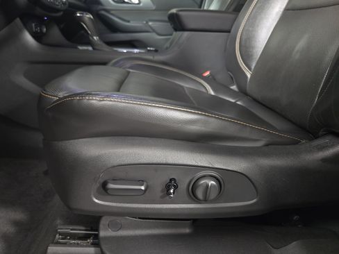 Certified 2020 Chevrolet Traverse Premier w/ Redline Edition AWD/4WD image 32