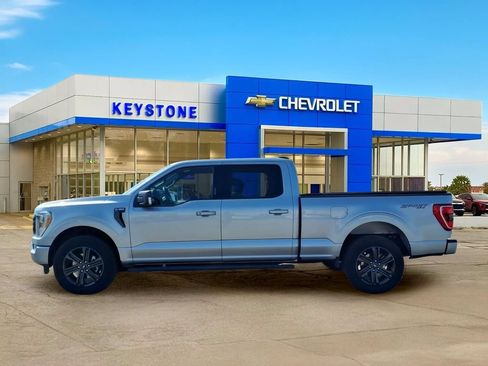 Used 2021 Ford F150 XLT w/ Equipment Group 302A High AWD/4WD image 4
