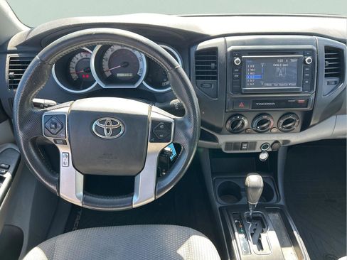 Used 2015 Toyota Tacoma 2WD Access Cab w/ Convenience Package image 23