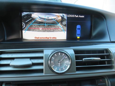 Used 2014 Lexus LS 460 AWD image 21