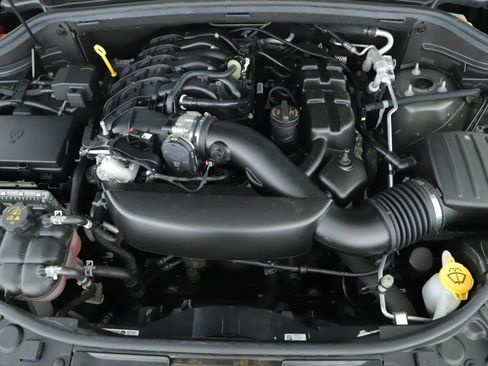 Used 2024 Dodge Durango GT AWD/4WD image 18