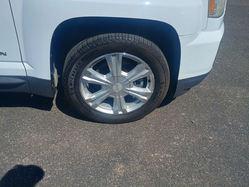 Used 2017 GMC Terrain SLE w/ Driver Alert Package I FWD image 11