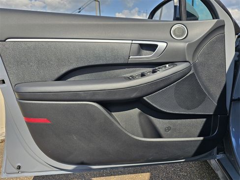 New 2025 Hyundai Sonata SE image 13