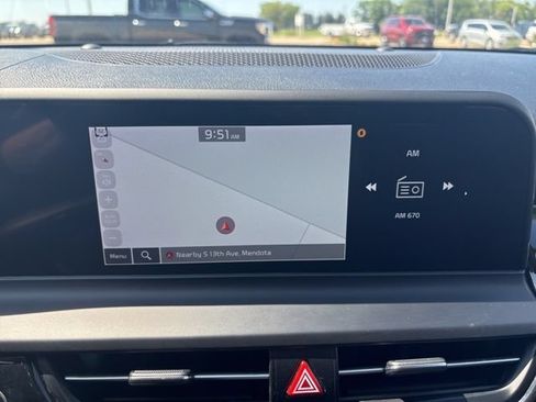 Used 2024 Kia Seltos S FWD image 32
