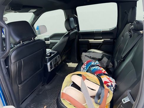 Used 2020 Ford F150 Lariat w/ Equipment Group 502A Luxury image 8