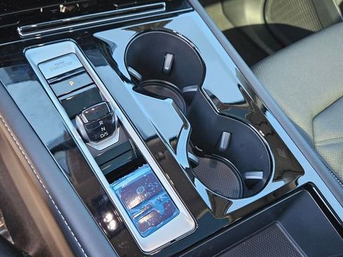 New 2026 Volkswagen Atlas SE image 22