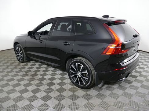 Used 2025 Volvo XC60 B5 Plus w/ Climate Package AWD/4WD image 4