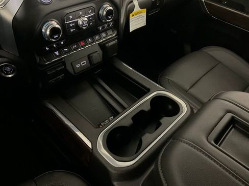 Used 2022 GMC Sierra 3500 SLT w/ SLT Premium Package AWD/4WD image 14