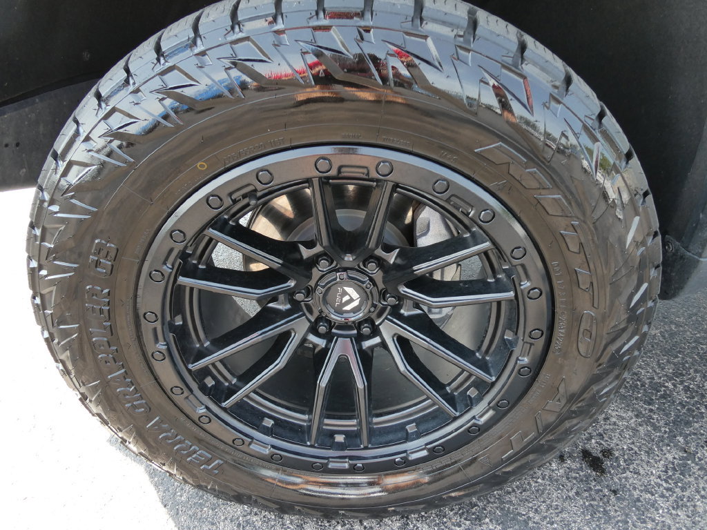 Used 2024 GMC Sierra 1500 AT4X AWD/4WD image 10