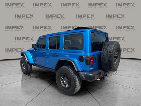 Used 2023 Jeep Wrangler Unlimited Rubicon 392 w/ Xtreme Recon 35" Tire Package AWD/4WD image 3