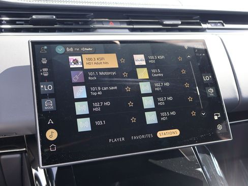 Used 2025 Land Rover Range Rover Sport Dynamic SE AWD/4WD image 21
