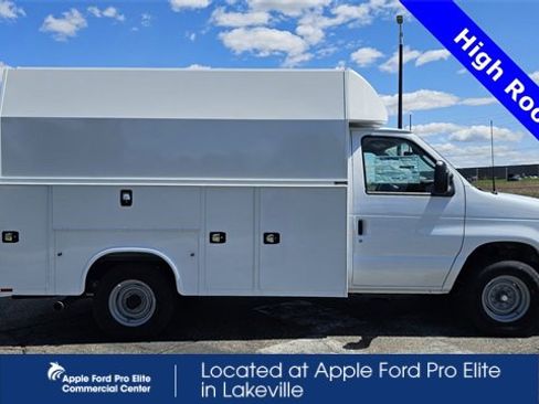 New 2026 Ford E-350 and Econoline 350 Super Duty w/ Power Equipment Group image 2
