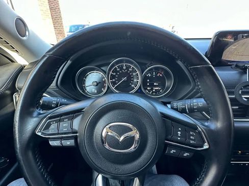 Used 2020 MAZDA CX-5 Touring image 6
