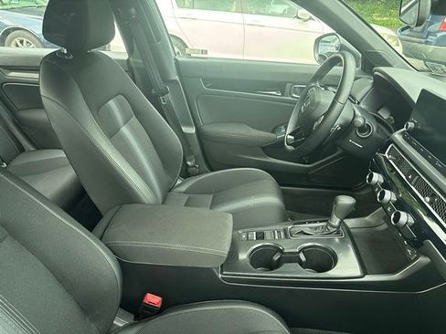 Used 2026 Honda Civic Sport image 4