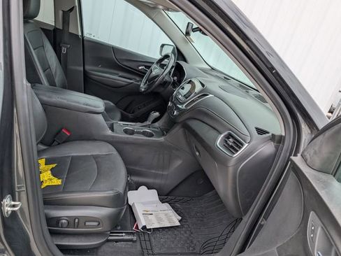 Used 2020 Chevrolet Equinox Premier image 21