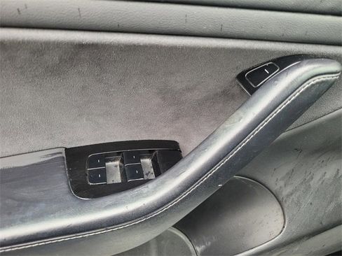 Used 2018 Tesla Model 3 Long Range image 20
