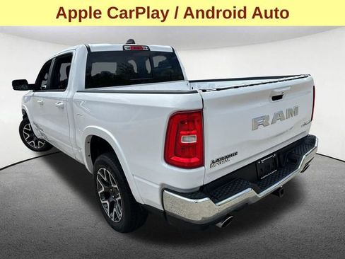 Used 2025 RAM 1500 Laramie AWD/4WD image 7