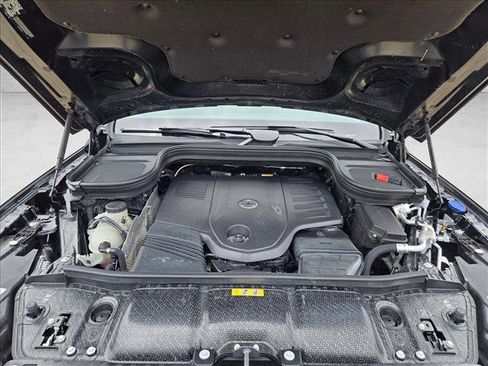 Used 2025 Mercedes-Benz GLS 450 4MATIC image 22