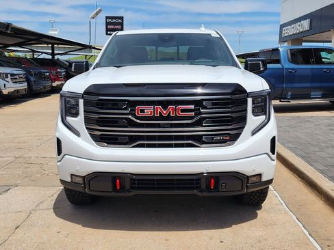 New 2026 GMC Sierra 1500 AT4 w/ AT4 Premium Package AWD/4WD image 9
