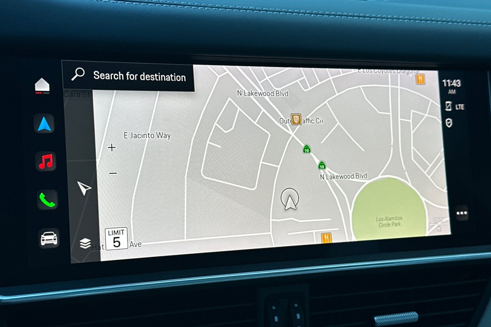 Certified 2023 Porsche Cayenne AWD/4WD image 19