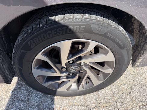 Used 2018 Honda Civic EX image 10