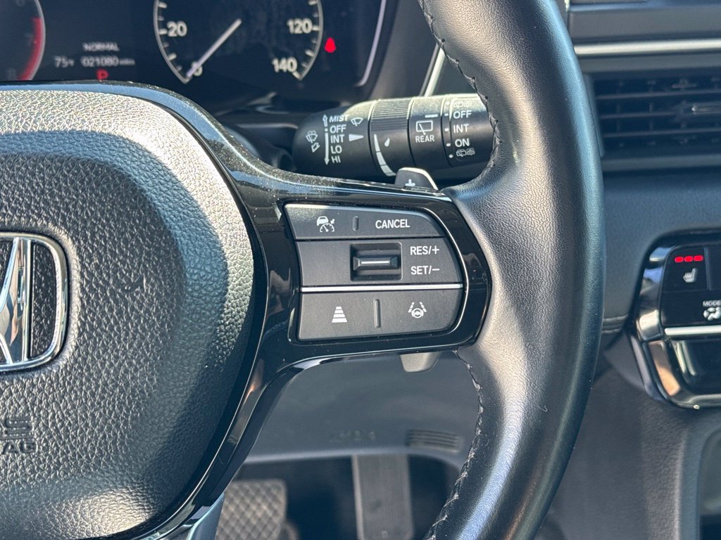 Used 2023 Honda Pilot Touring image 17