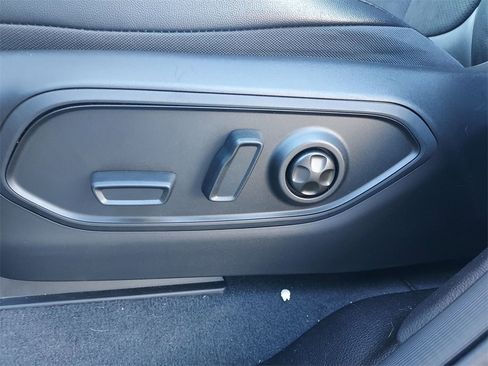 New 2024 Jeep Grand Cherokee Trailhawk w/ Advanced Protech Group II image 18