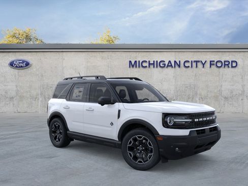 New 2025 Ford Bronco Sport Outer Banks w/ Outer Banks Tech Package+ AWD/4WD image 7