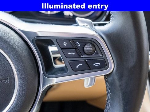 Used 2018 Porsche Panamera RWD image 26