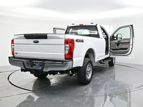Used 2022 Ford F250 XL w/ Power Equipment Group image 48