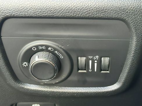 New 2025 Jeep Grand Cherokee Laredo RWD image 22