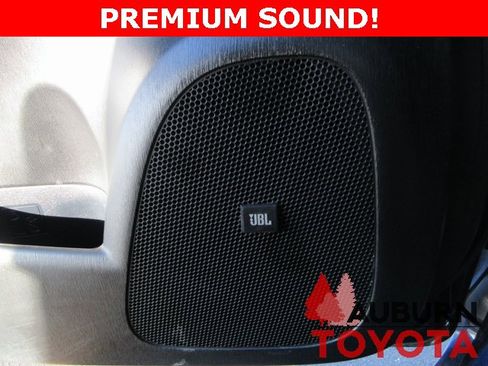 Used 2013 Toyota Prius Four image 10