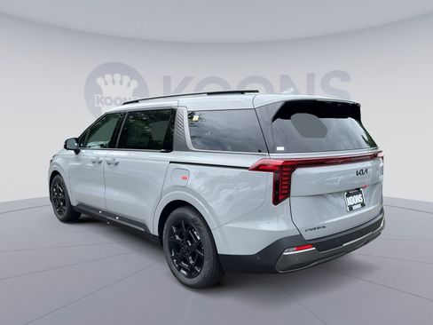 New 2026 Kia Carnival SX Prestige FWD image 4