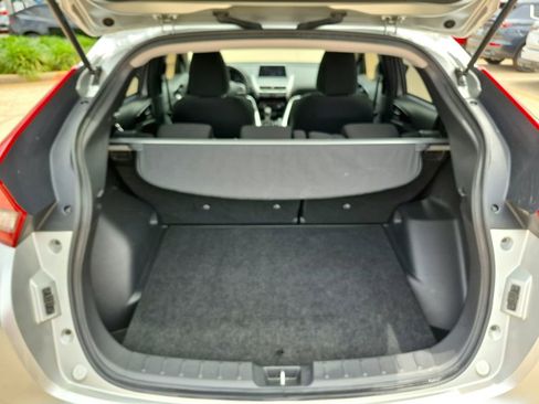Used 2020 Mitsubishi Eclipse Cross LE FWD image 32