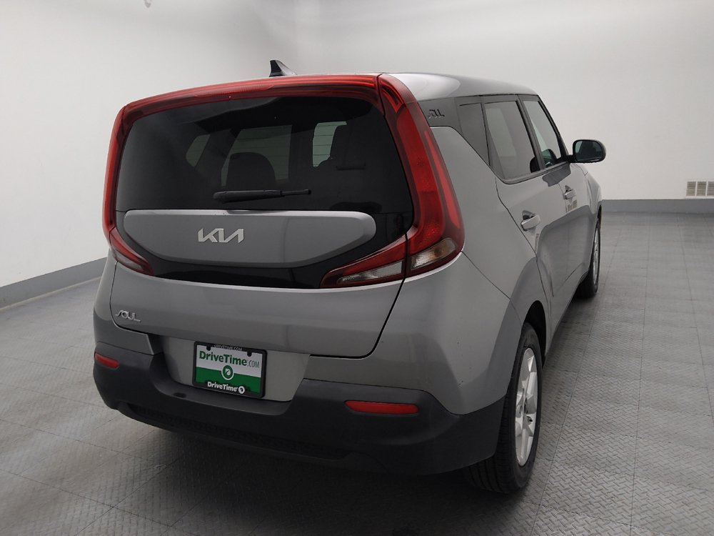 Used 2022 Kia Soul LX w/ Technology Package FWD image 7