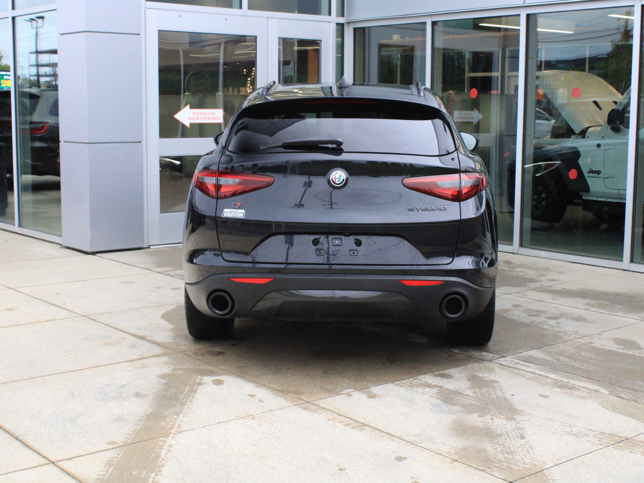 Used 2019 Alfa Romeo Stelvio AWD w/ Nero Edizione image 7
