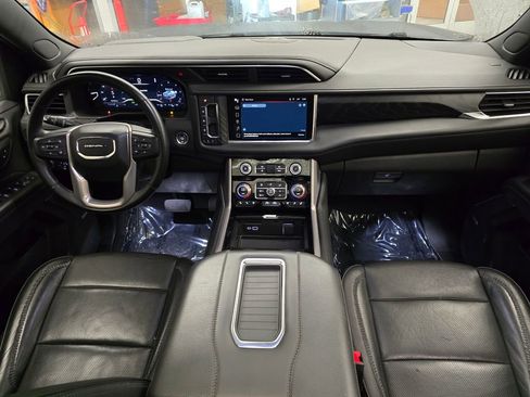 Used 2024 GMC Yukon XL Denali image 40