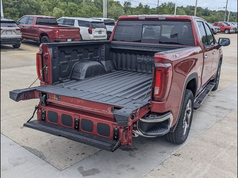 New 2026 GMC Sierra 1500 SLT w/ SLT Premium Package AWD/4WD image 13