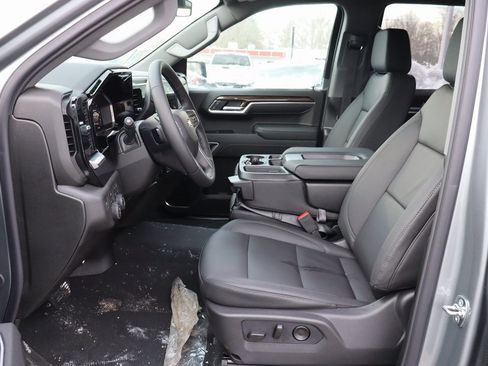 New 2026 Chevrolet Silverado 1500 LT w/ Safety Package image 4