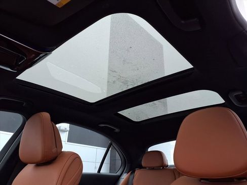 Used 2025 Mercedes-Benz C 300 4MATIC Sedan image 14