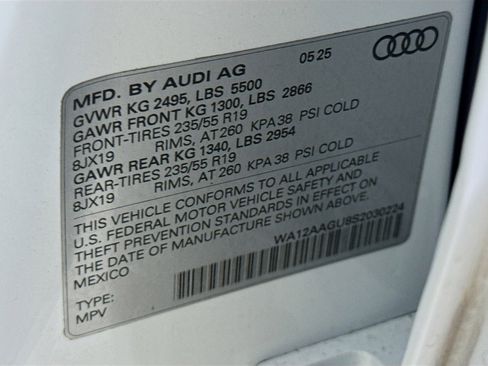 Certified 2025 Audi Q5 2.0T Premium Plus w/ Premium Plus image 29