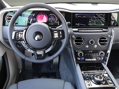 New 2026 Rolls-Royce Cullinan AWD/4WD image 20