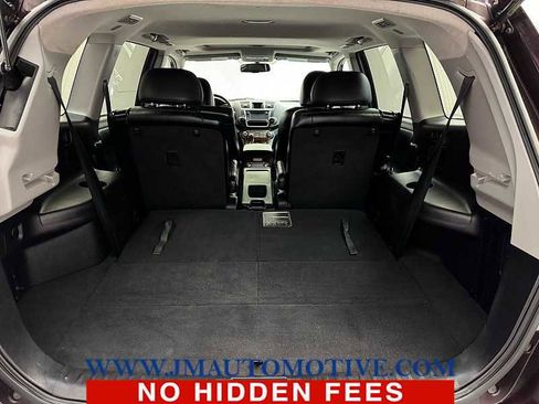 Used 2013 Toyota Highlander Limited image 19