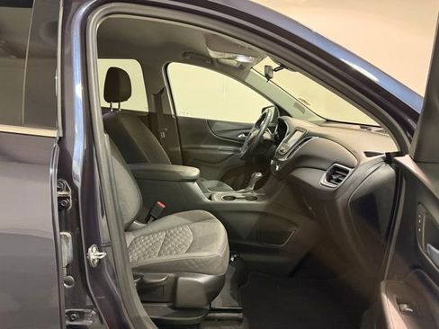 Used 2018 Chevrolet Equinox LT image 25