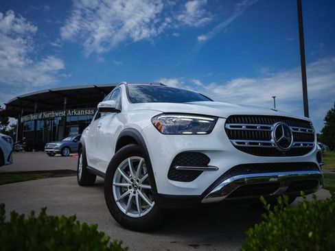 Certified 2024 Mercedes-Benz GLE 350 4MATIC image 2