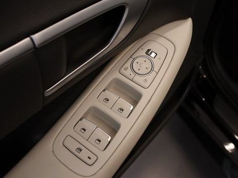 Used 2024 Hyundai Sonata SEL FWD image 10