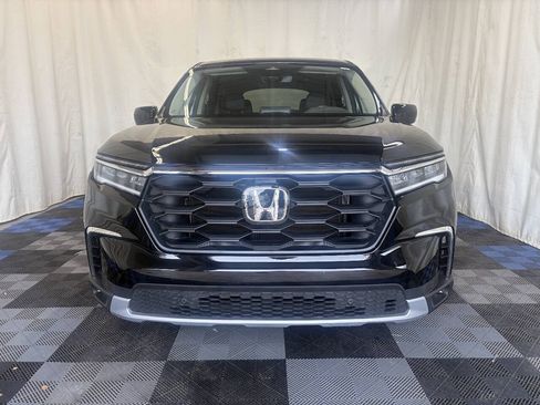 Used 2025 Honda Pilot EX-L image 4