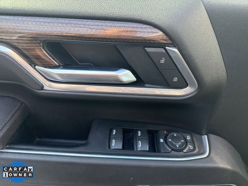 Used 2025 Chevrolet Silverado 2500 LT w/ Convenience Package image 14